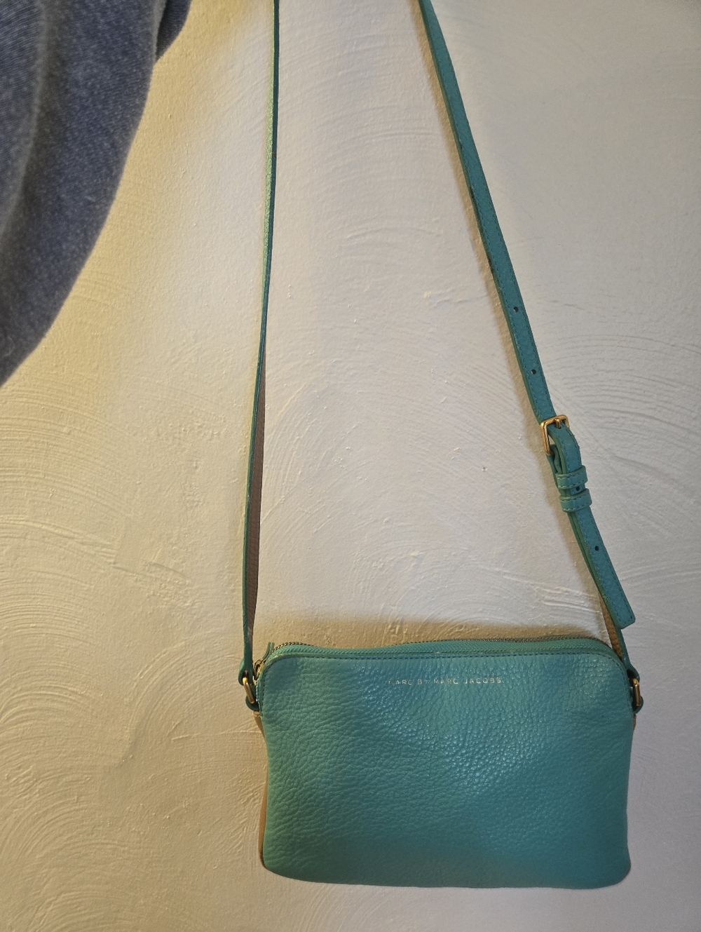 Marc by Marc Jacobs Turquoise Pebbled Leather Crossbody Bag with Gold Accents